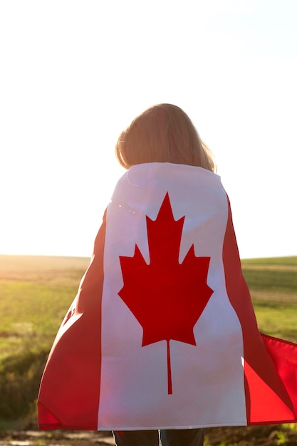 Почему суррогатное материнство незаконно в Канаде?